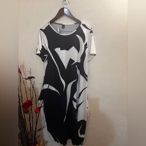 SHEIN Monochrome Asymmetrical Dress